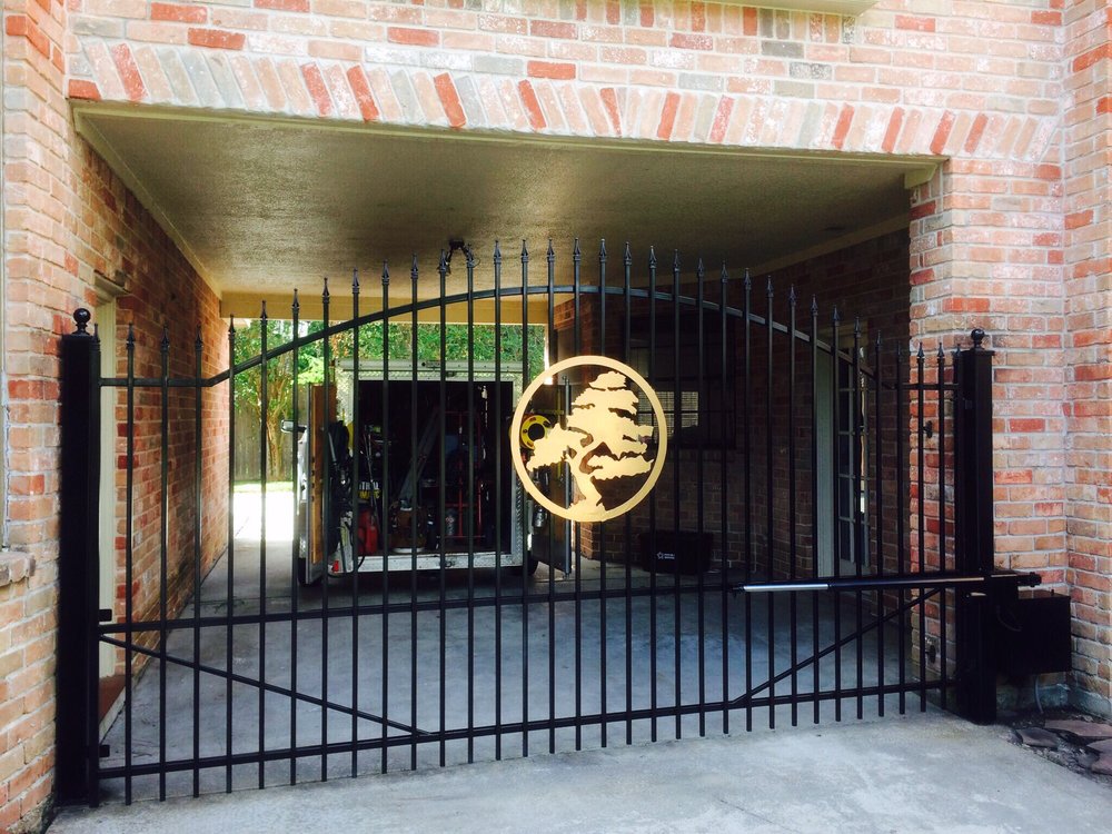 Photo of Daniel & Son Fence Restoration