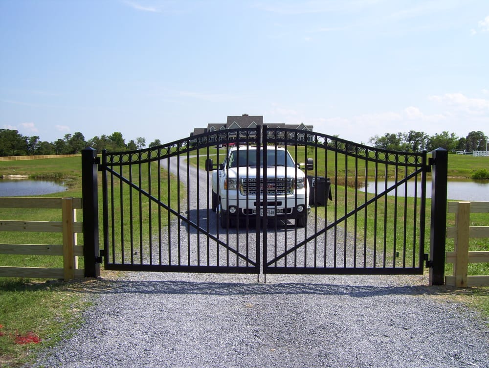 Photo of Country Living Fence