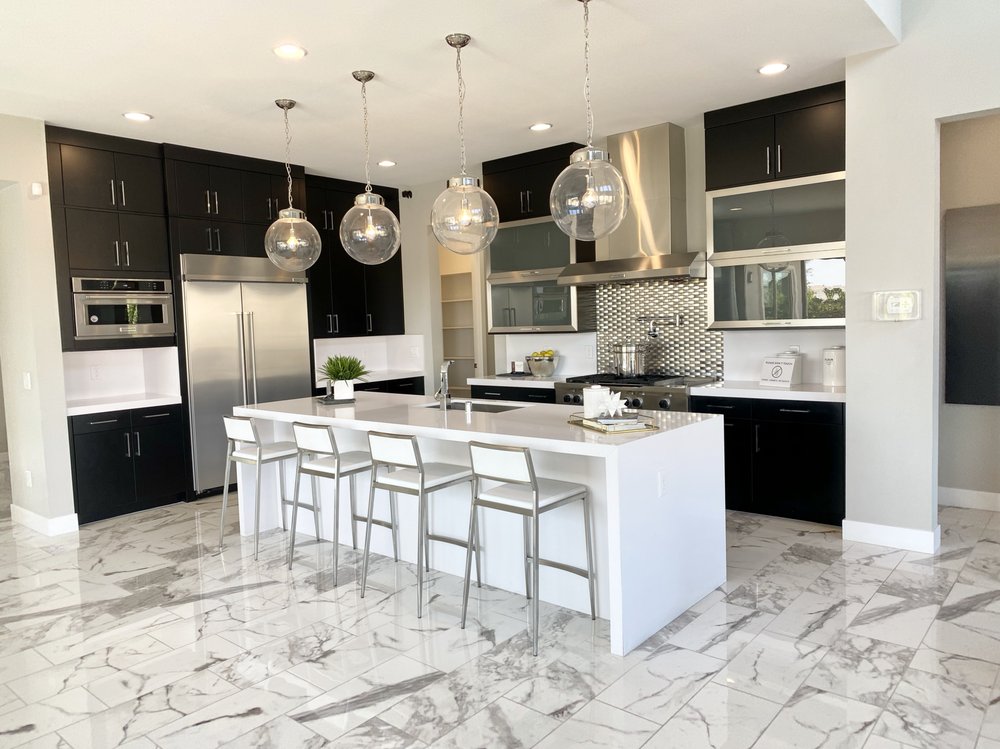 Photo of Renee McCormick - Signature Real Estate Group