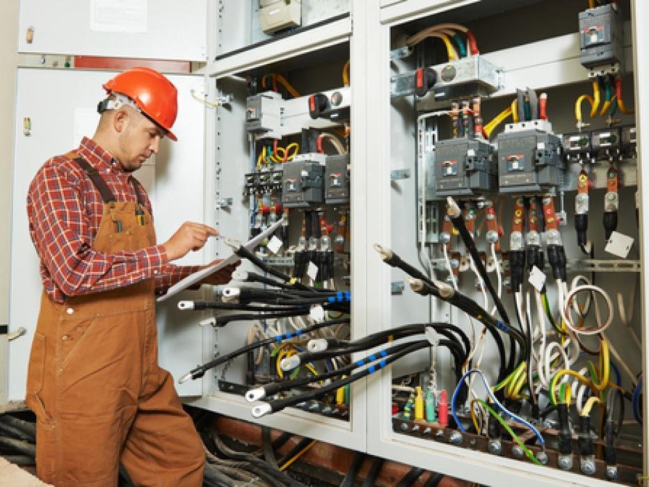 Photo of Efficient Power & Light