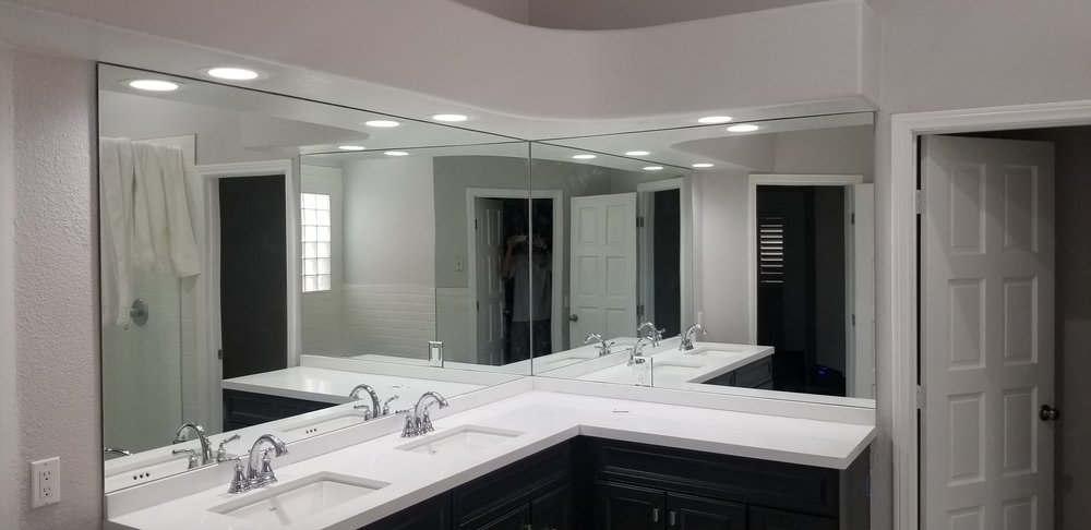Photo of Kent's Glass & Mirror