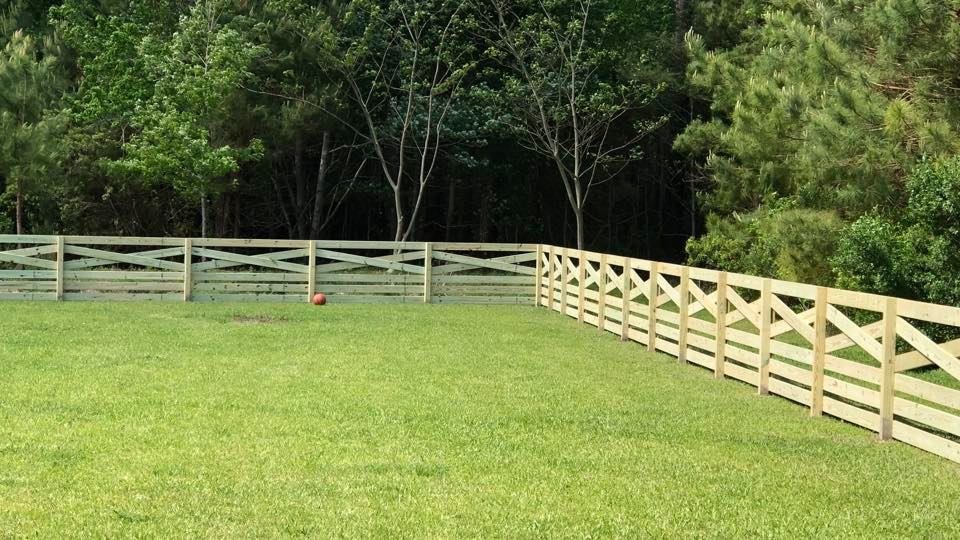Photo of Chucks Fences And Decks