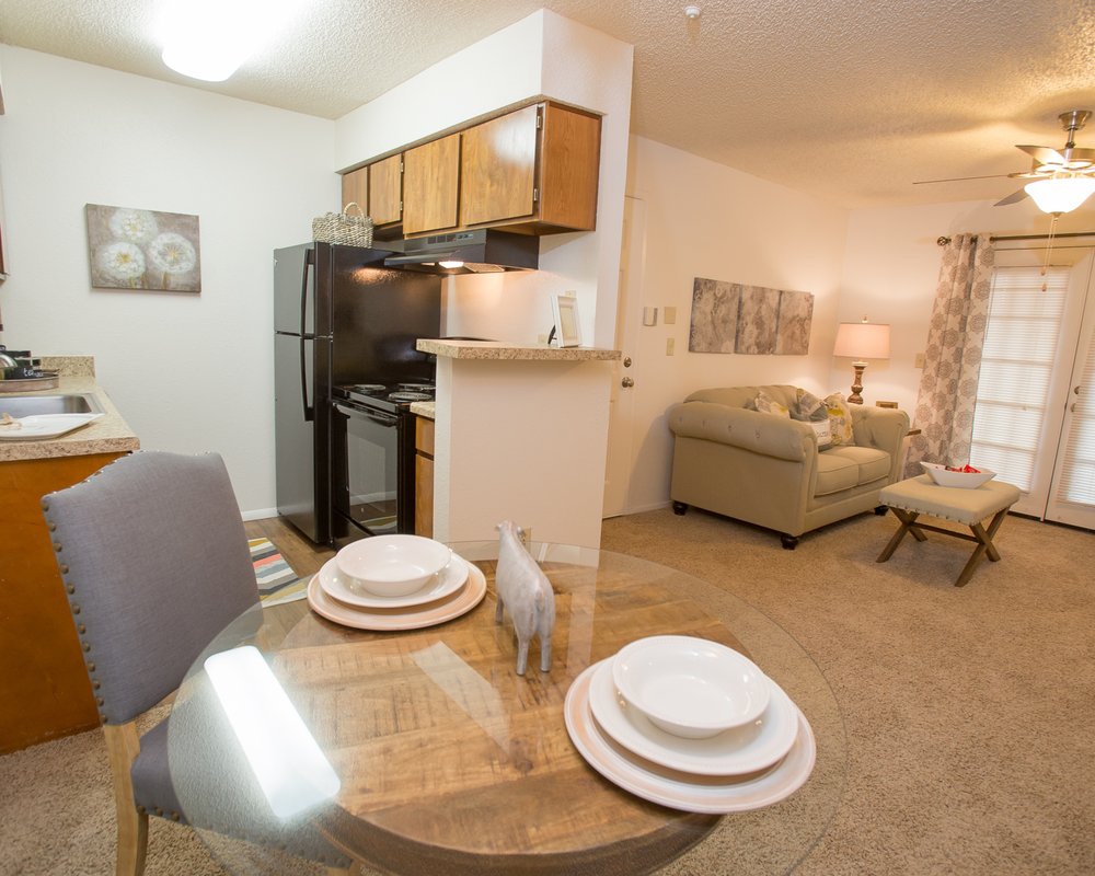 Photo of Cimarron Pointe Apartments