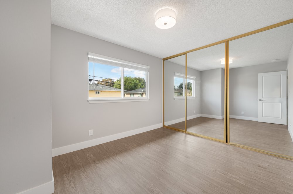 Photo of 678 Bellflower