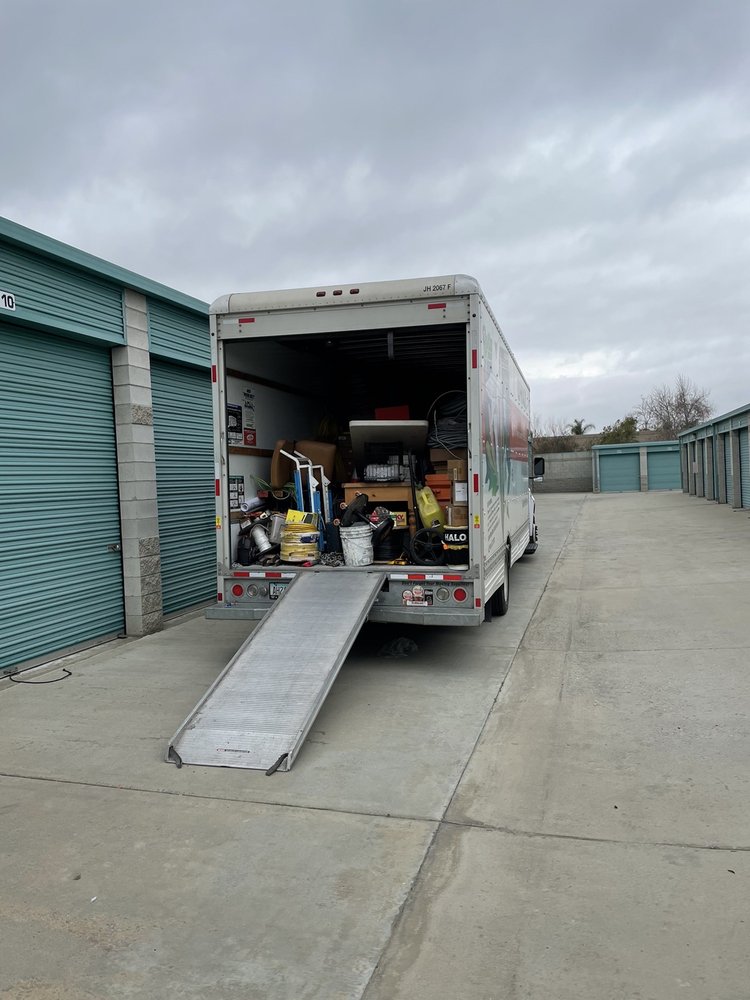 Photo of BUDG3T JUNK REMOVAL