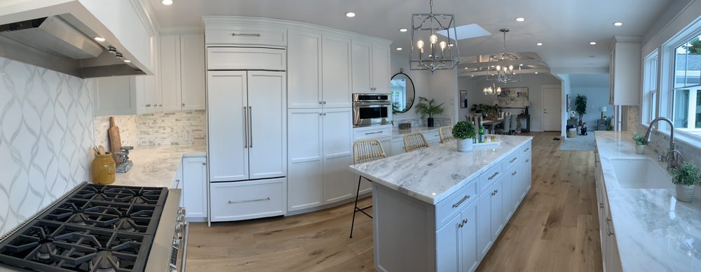 Photo of Henley's Custom Cabinets