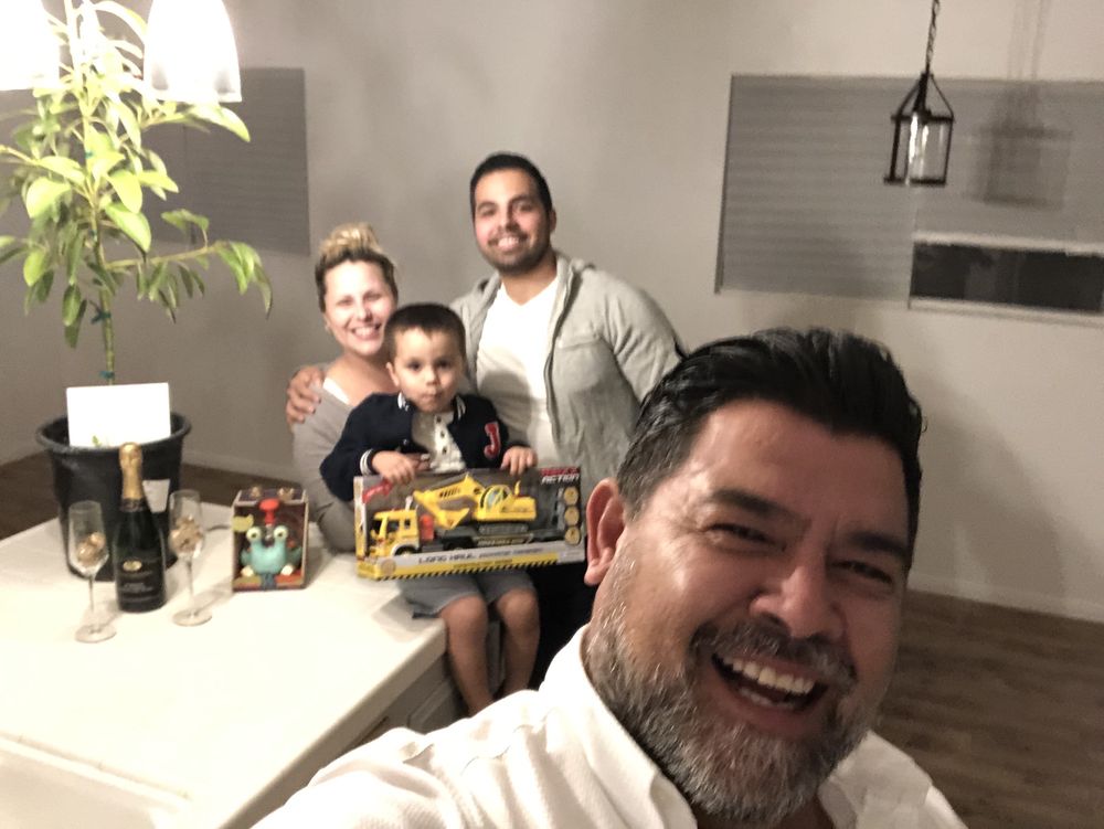 Photo of Oscar Vega Realtor - Remax Clarity