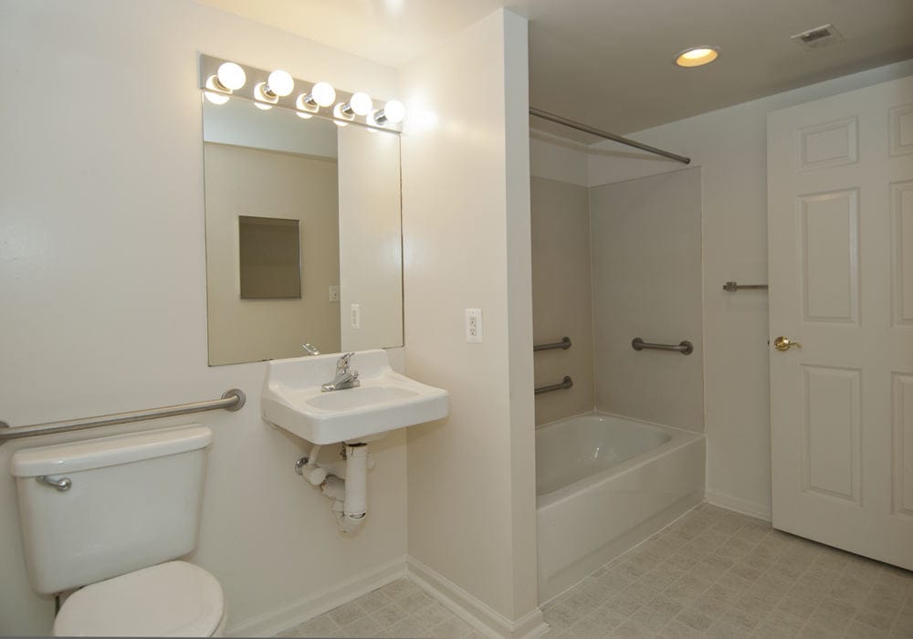 Photo of The Ivy Club Apartments