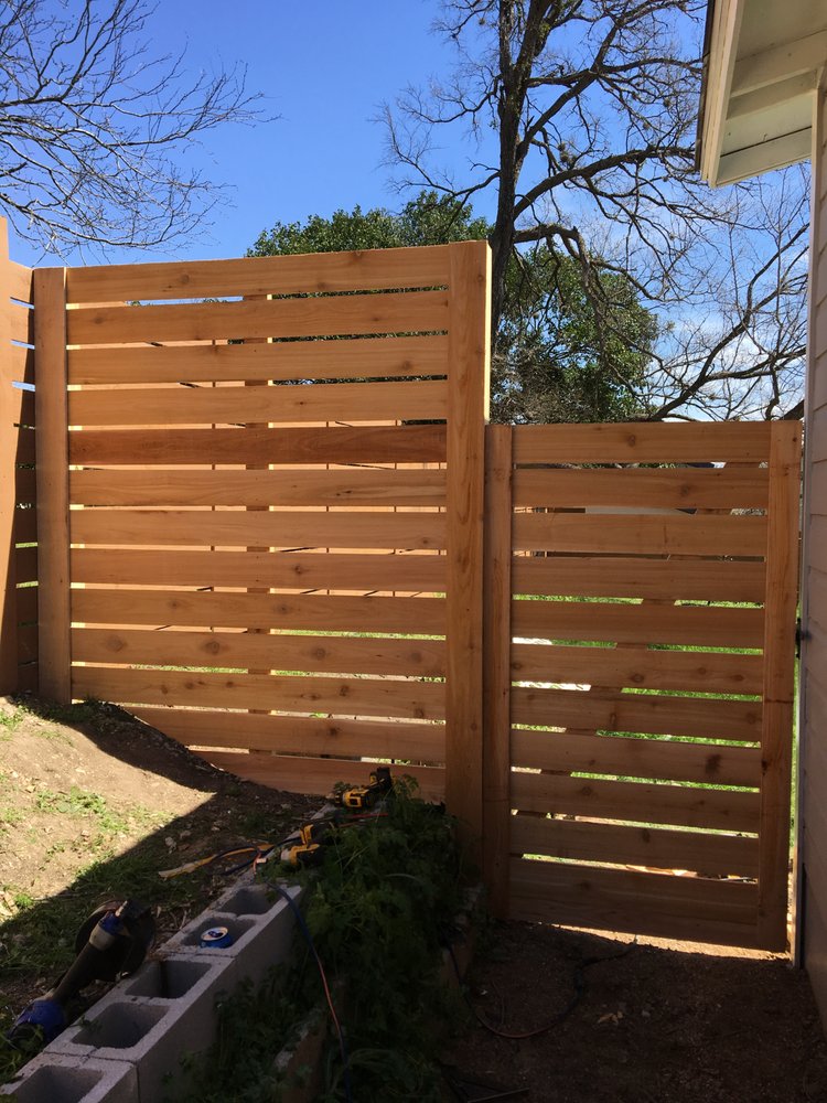 Photo of FenceMaxx