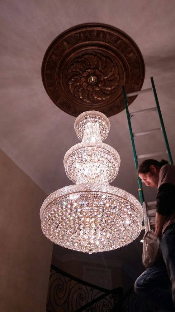 Photo of Chandelier Master