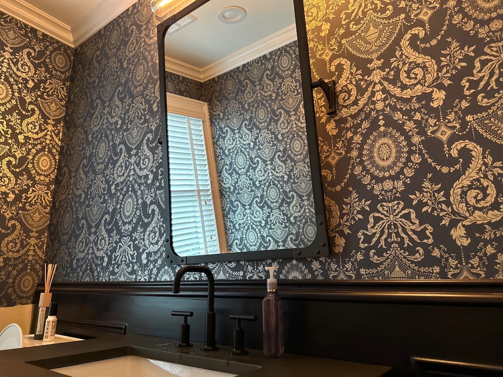 Photo of Albo Wallpapering