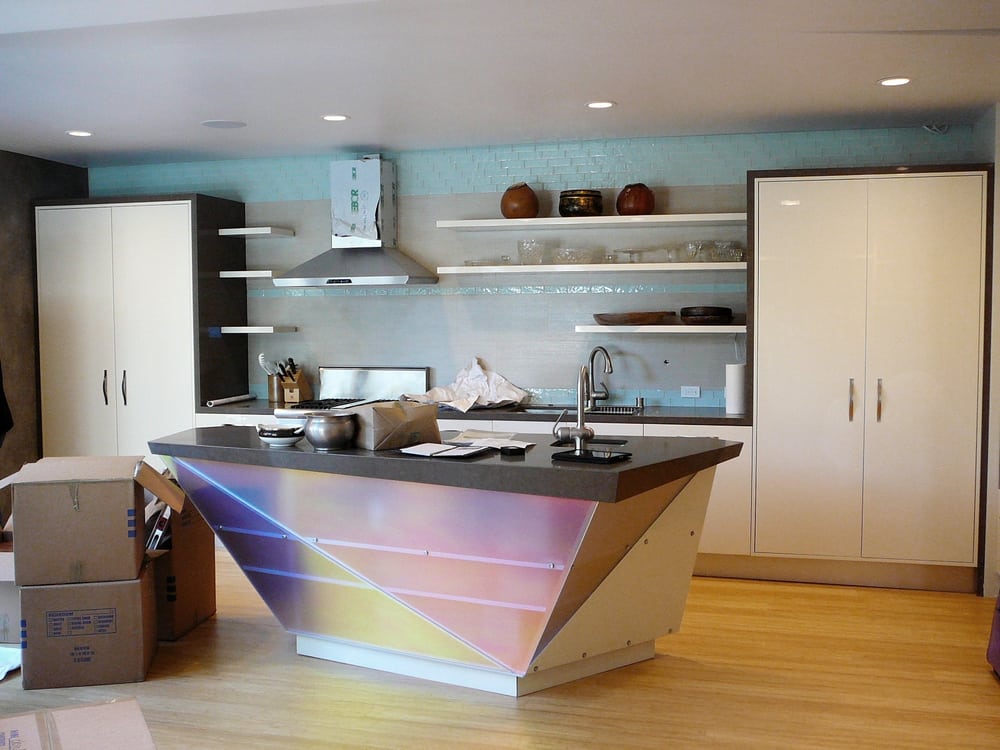 Photo of sea.DESIGN