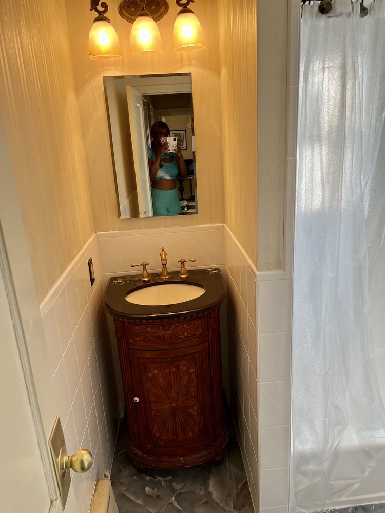 Photo of Superior Porcelain Resurfacing