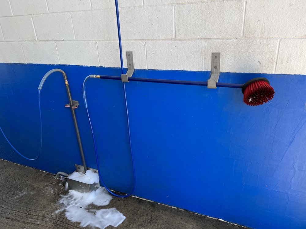 Photo of Dolly's Columbia Car Wash