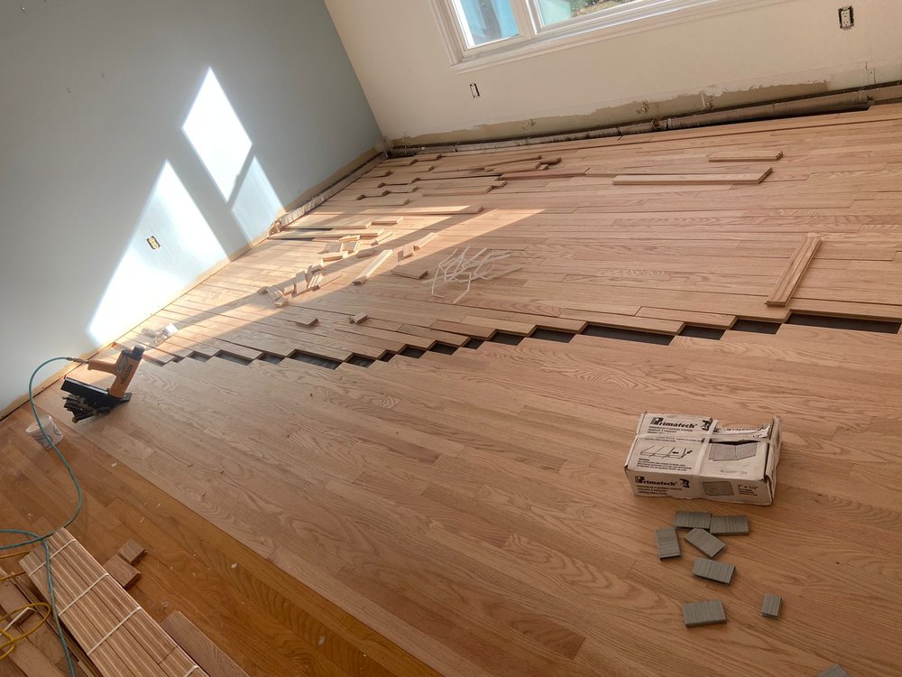 Photo of HR hardwood Floor
