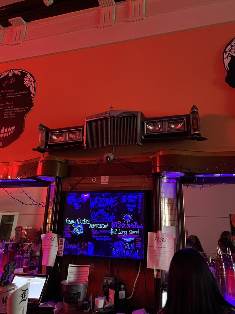 Photo of El Club