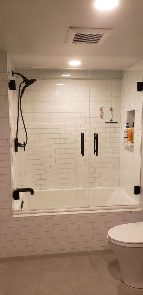 Photo of Al's Glass/Seattle Shower Door