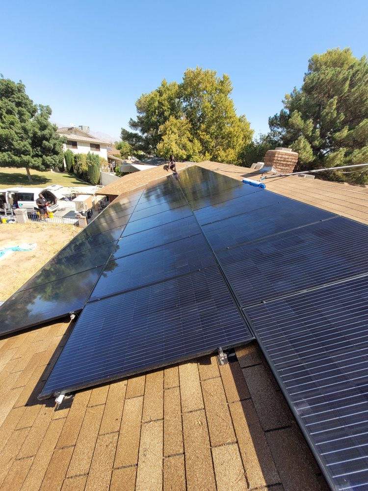 Photo of Lewis Premier Solar Cleaning