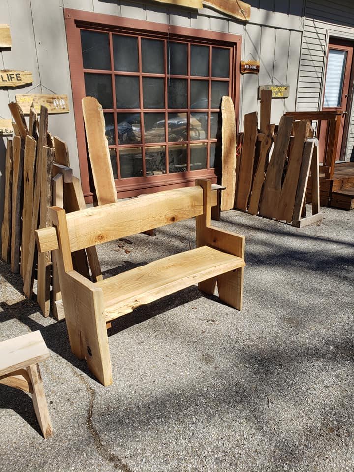 Photo of Lockard's Live Edge