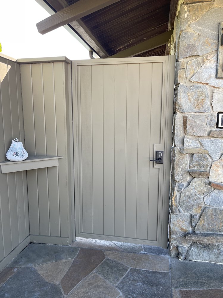 Photo of OC Gates