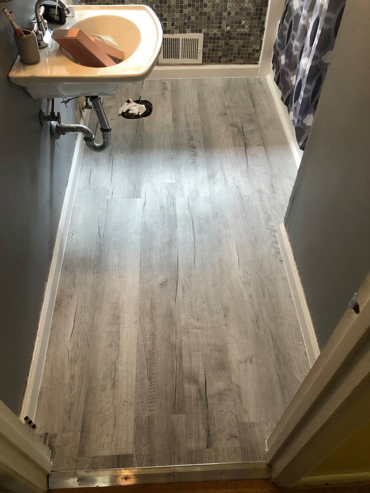 Photo of Desirable tub & Showers