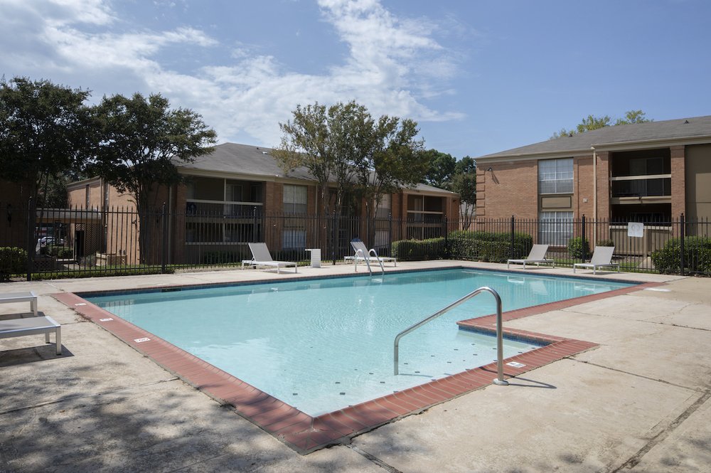 Photo of Hampton House Apartments