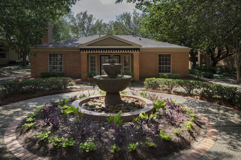 Photo of Hampton House Apartments