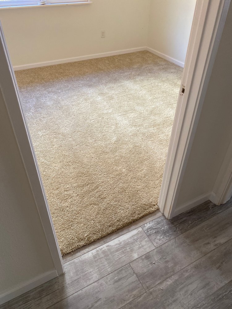 Photo of Massey's Carpet and Drapery