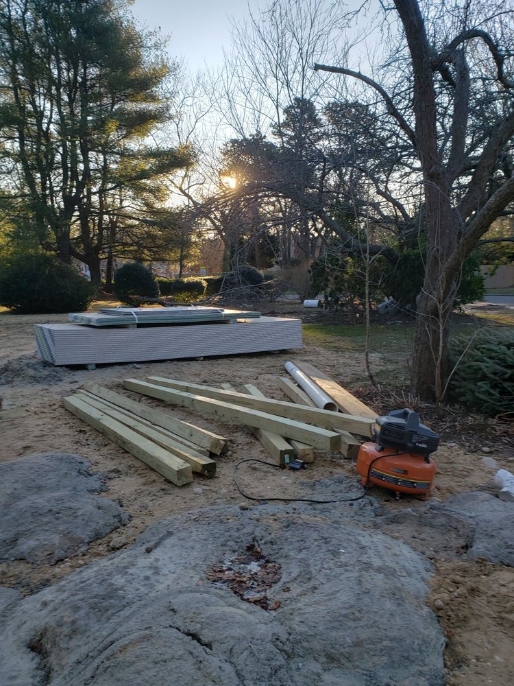 Photo of silver star construction