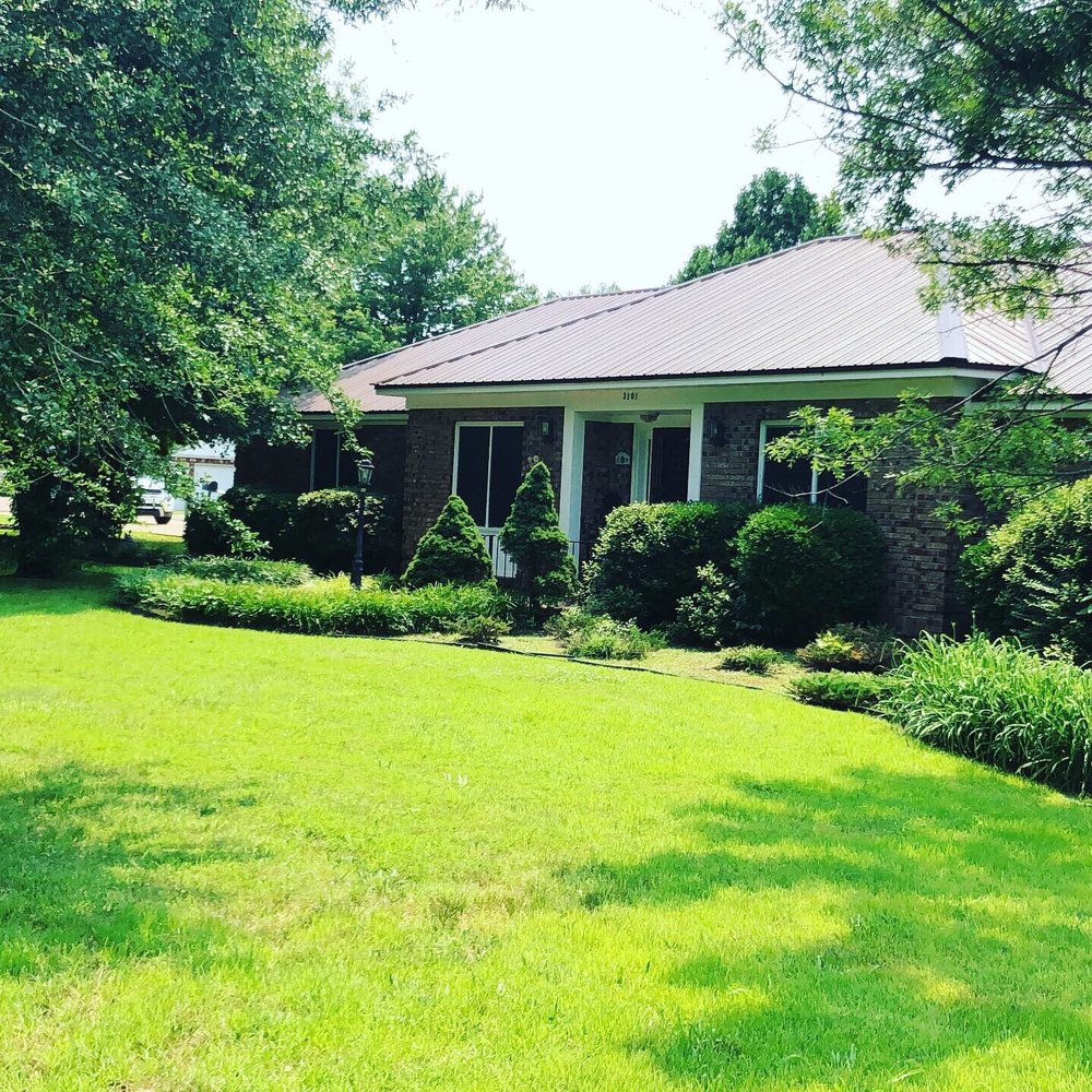 Photo of Kyle Nichols - Remax Real Estate