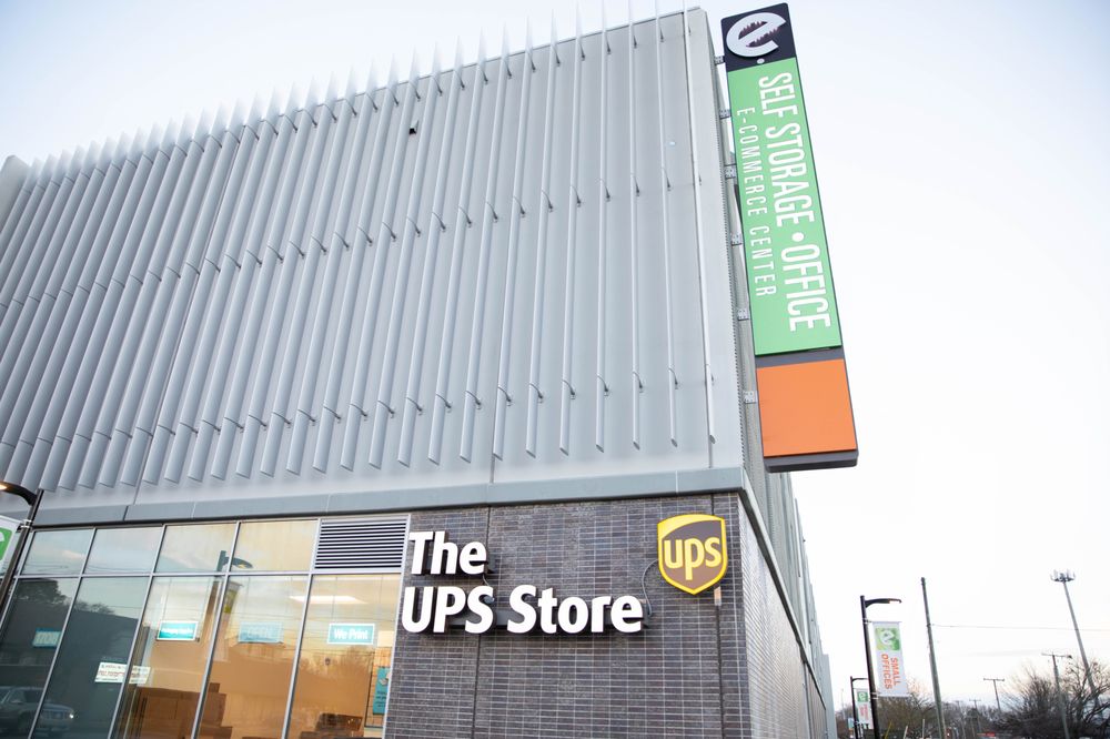 Photo of Self-Storage at E-Commerce Center of Hampton