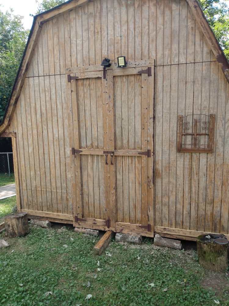 Photo of Tom's Turf and Outdoor Services