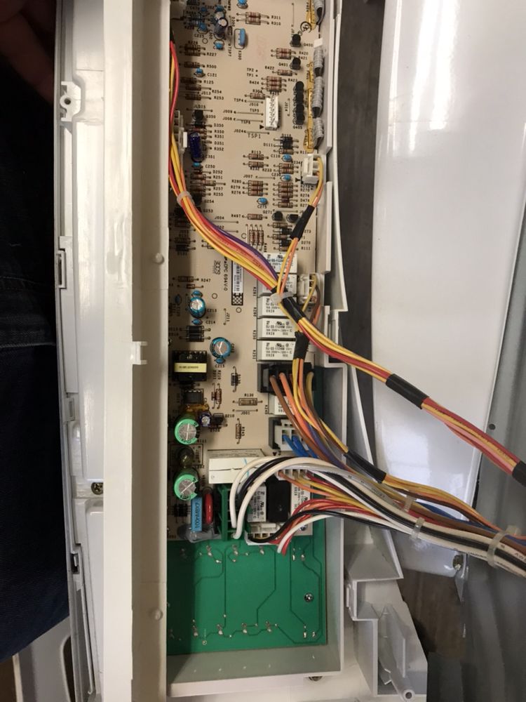 Photo of Yellow Jackets Electronics