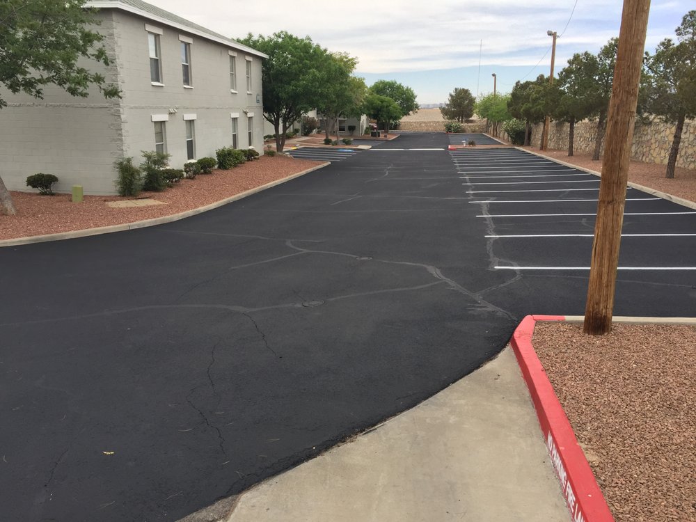 Photo of Borderland Sealcoat & Striping