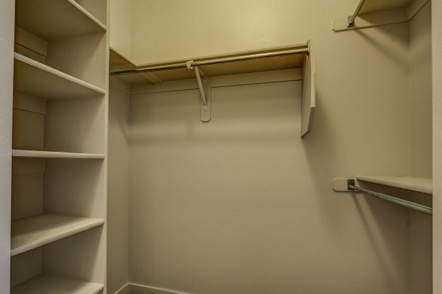 Photo of Novi at Jordan Valley Station Apartments