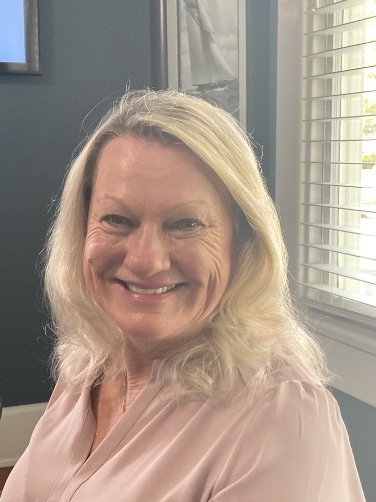 Photo of Sherry Chesnutt - Coldwell Banker Realty