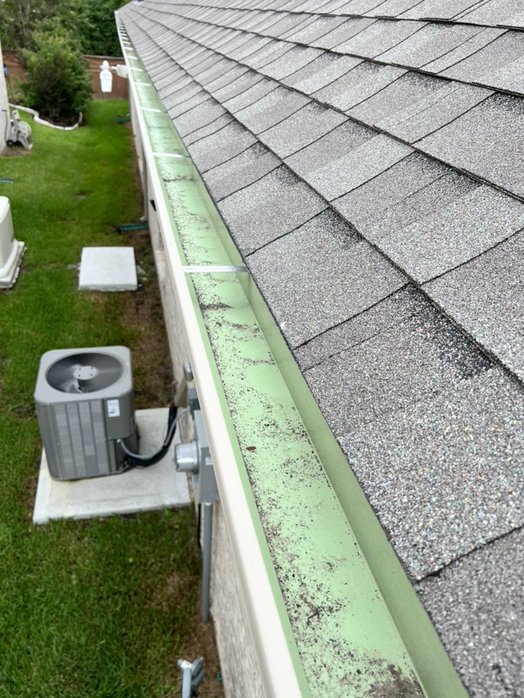 Photo of Window Genie of SE Cypress and W Spring