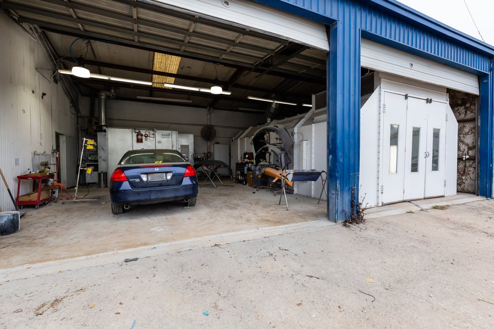Photo of CARSTAR Superior Collision Broadway