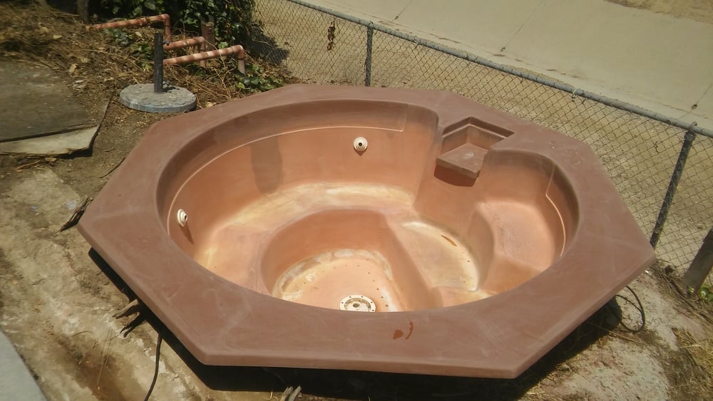 Photo of Julian's Porcelain & Fiberglass