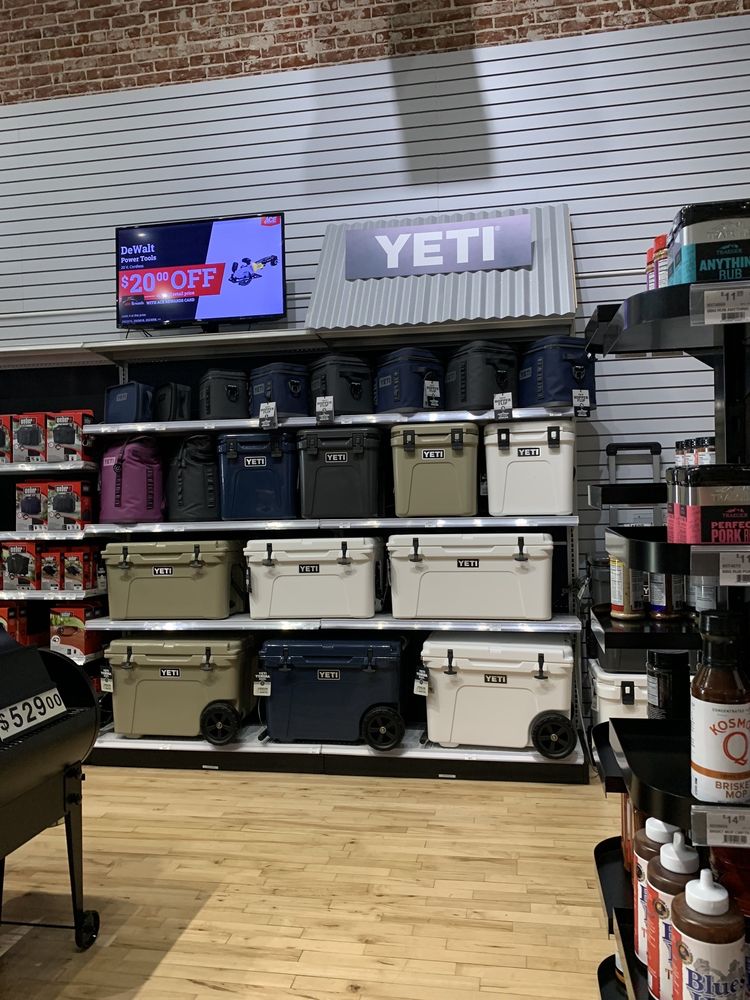 Photo of Hillcrest Ace Hardware