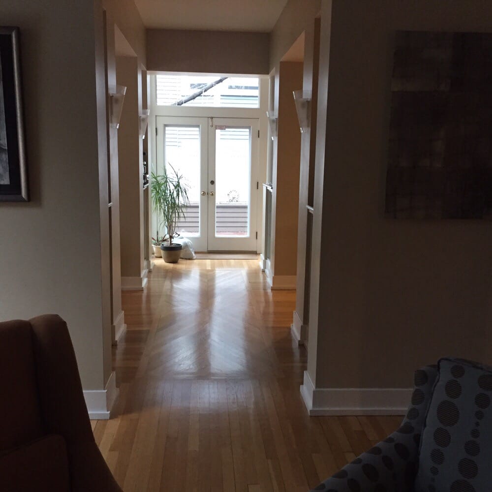 Photo of Christiane Cleaners