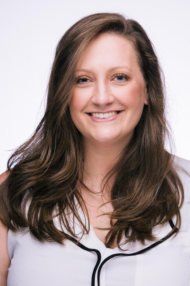 Photo of Cassie Carter-RE/MAX Advantage Central