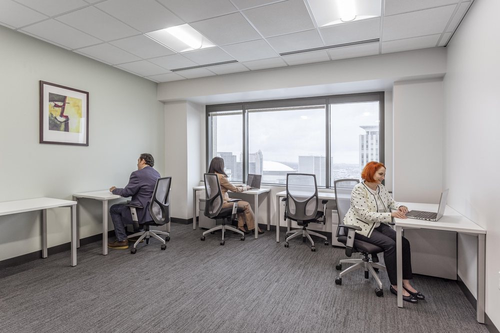 Photo of Flexible workspace in Regus Place St. Charles