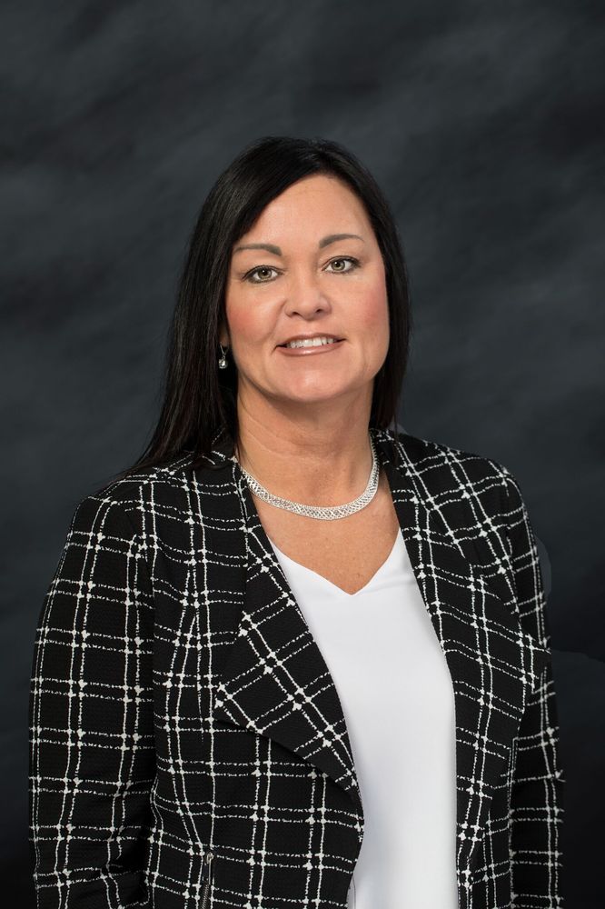 Photo of Leslie Williams-Schuler Bauer Real Estate Services