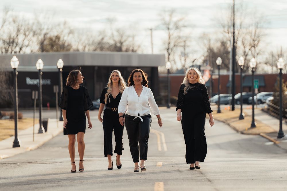 Photo of Jen Faulkner Homes Team - Circa Properties