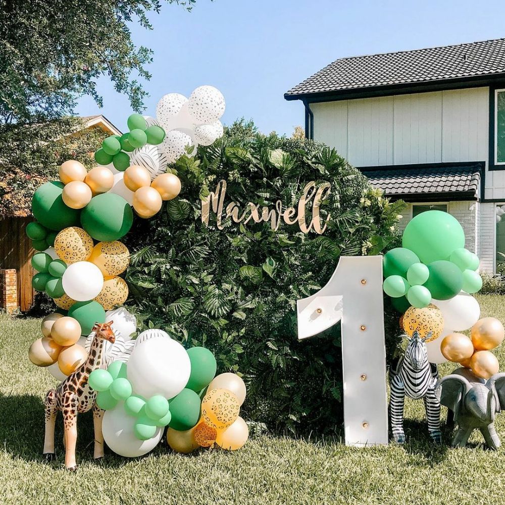 Photo of EXTRAVAGANZA Marquee Letters & Events