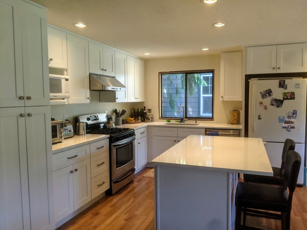 Photo of PDX Cabinets & Granite