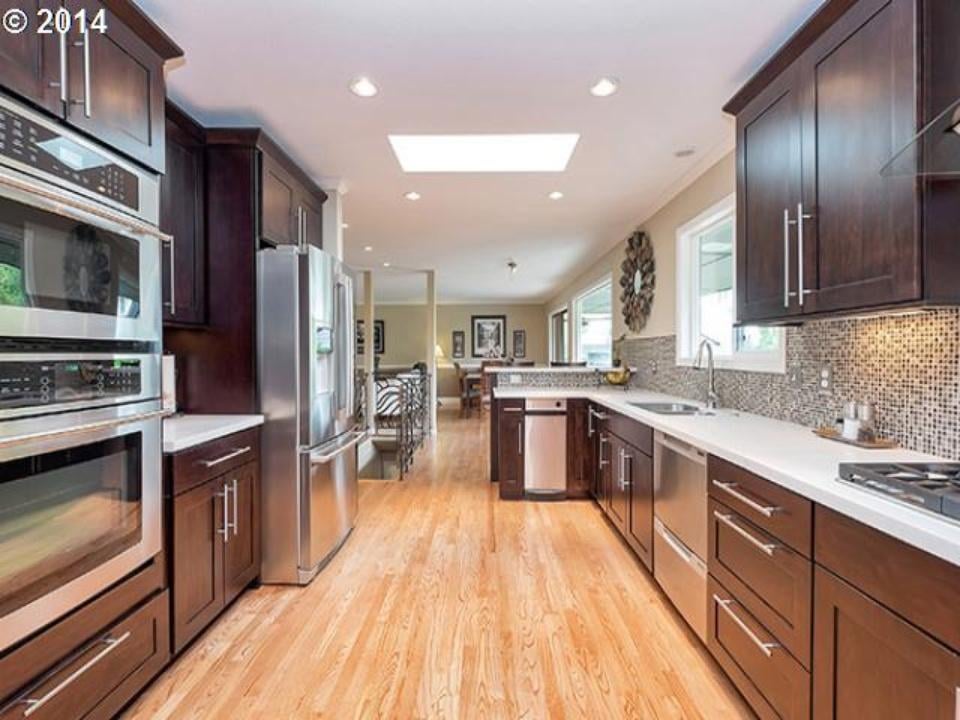 Photo of PDX Cabinets & Granite
