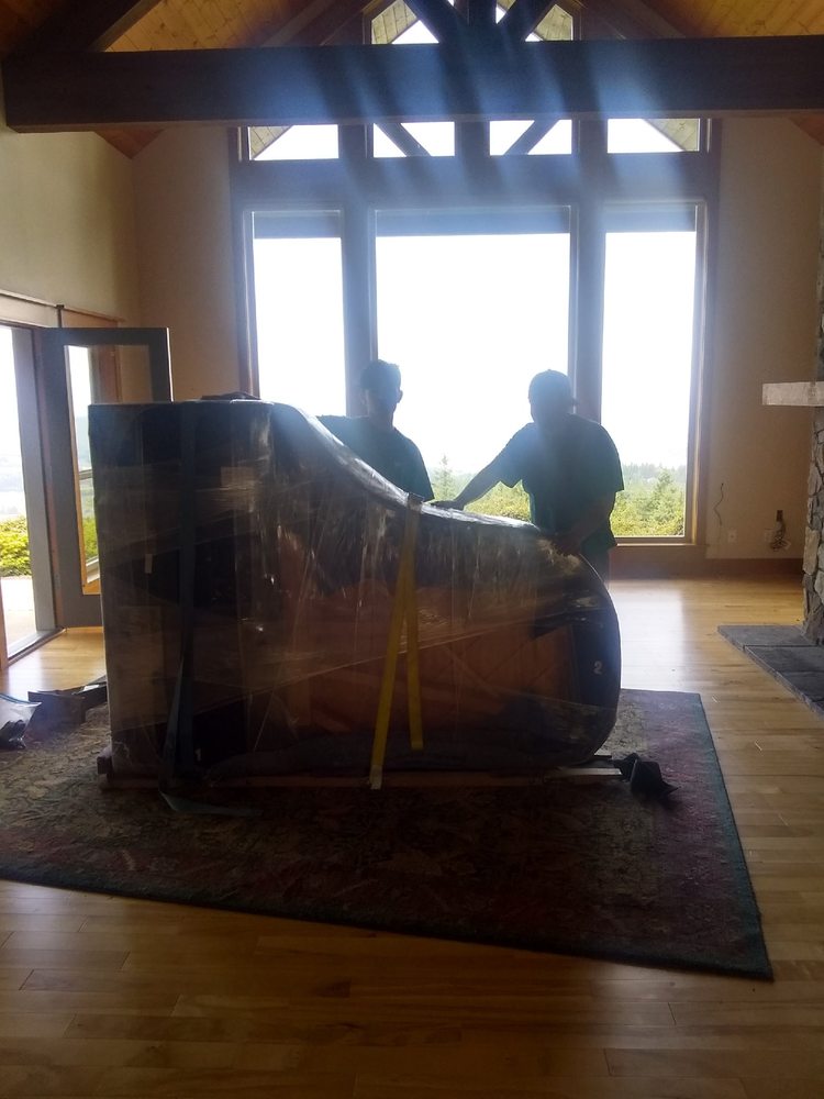 Photo of Oregon Trail Moving