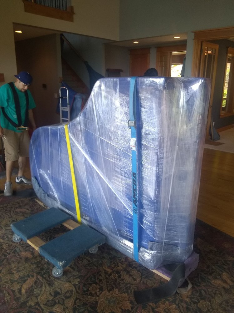 Photo of Oregon Trail Moving